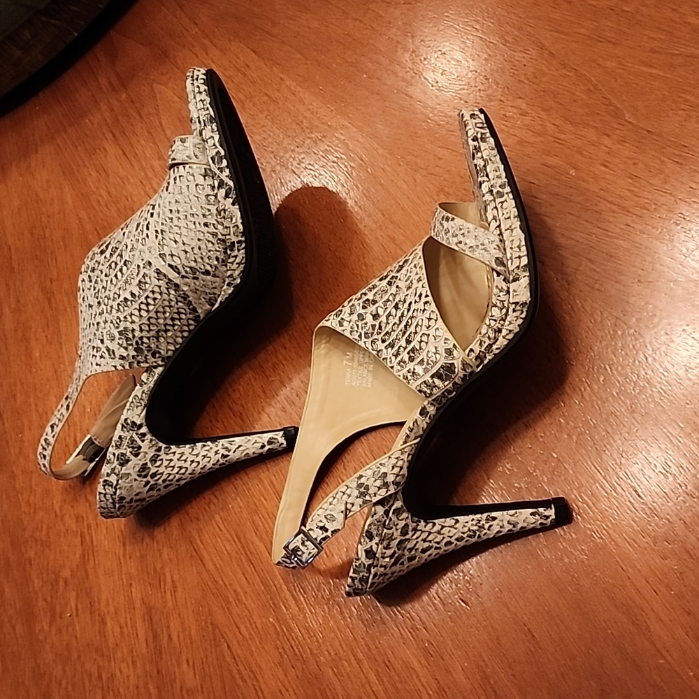 The Limited Python Sling Back Heels!! So Pretty! - image 2